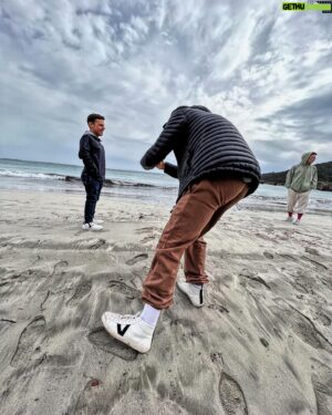 Joel Bosqued Instagram - Todo mal . Menos el flow .