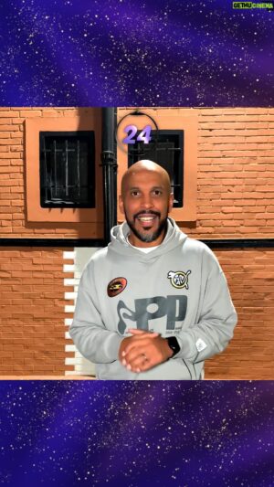 Joël Bouraïma Instagram - Calendrier de l’avent de la #StarAcademy Jour 24 : Pour ne pas ouvrir le bouton de vos pantalons, suivez les conseils de @Coachjoeparis !

Et surtout, profitez de votre réveillon. On vous souhaite un merveilleux Noël🎄