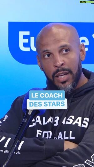 Joël Bouraïma Instagram - Des Yvelines à la Californie : l’incroyable odyssée de @coachjoe.paris, coach sportif de Kanye West, Omar Sy ou encore Kim Kardashian. 

➡️ Retrouvez @elisabeth.assayag dans La France Bouge du lundi au vendredi de 13h à 14h sur #europe1 !

#coach #conseil #entrepreneur #enseignement