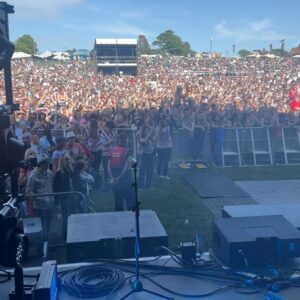 Joel Corry Instagram - Summer festivals have begun!! ☀️
So good to be back in Wales @inittogetherfestival 🏴󠁧󠁢󠁷󠁬󠁳󠁿
Listen to that crowd sing!! Thanks for all the love ❤️
Slide 10…does this look like me lol? 🍕🤔 @nathanwyburnart