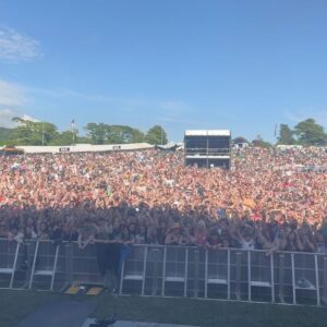 Joel Corry Instagram - Summer festivals have begun!! ☀️
So good to be back in Wales @inittogetherfestival 🏴󠁧󠁢󠁷󠁬󠁳󠁿
Listen to that crowd sing!! Thanks for all the love ❤️
Slide 10…does this look like me lol? 🍕🤔 @nathanwyburnart