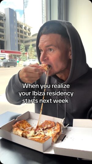 Joel Corry Instagram - Ready for a slice of @ibizarocks 🍕🏝️