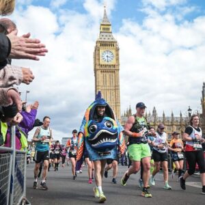 Joel Dommett Instagram - Just found a pretty cool @londonmarathon photo.. only took the face bit off a few times..