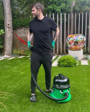 Joel Dommett Instagram - Bank Holidays are for people in banks to have a holiday AND to vacuum bird poo off your fake grass in crocs.