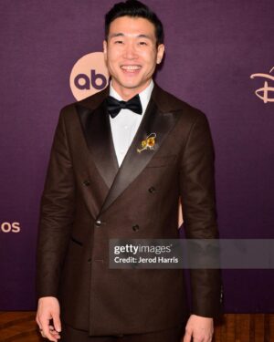 Joel Kim Booster Instagram - Lost, but not feeling like much of a loser this morning. I looked amazing, smooched the love of my life, and got to celebrate this thing that has completely changed my life over the last two years. Everyone should be so lucky. Awards are weird, but this was such a nice way to put this movie to bed. 

Styled by king @chrishoran20 
Face beat by @tracyraffelsonmakeup 
Suit by @toddsnyderny 
Shoes by @giuseppezanotti 
Rings by @davidyurman 
Brooch by Goodwill