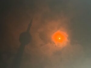 Joel McHale Instagram - It’s getting full home planet of Lando Calrissian over here in Toronto. #CloudCity #eclipse