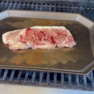 Joel McHale Instagram - We live in the golden age of….STEAK. (Just don’t screw it up) #steak #crowdcow #knifemodernsteak #aplsteak #meat #harcorecarnivore #finexcookware #buckheadbutchershop