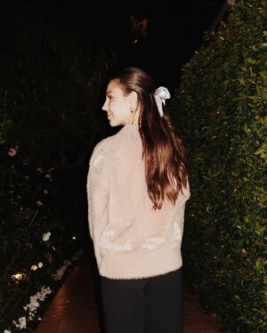 Joelle Farrow Instagram - je ne sais quoi