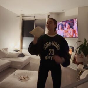 Joelle Farrow Instagram - feb fun 💌🖤🌹🍕