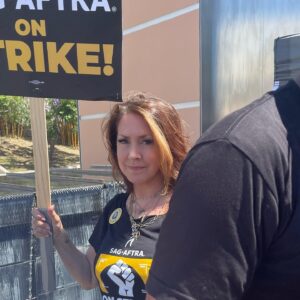 Joely Fisher Instagram - EXT Day: On strike!!! Outside the FOX LOT. The heat was overwhelming…the temperature and the temperament. I took great pride standing along side female labor giants at the #genrequeens picket line. We stand in solidarity and more unified in our philosophies/ideals/fortitude/resilience than ever before. As we enter August…know that we have your back, your front and everything in between. Check out the #stuntsfightback crew at the end!!!
#union #solidarity #sagaftrastrong #wgacontract2023 #sagaftrastrike #californiafed #labor #hotlaborsummer #hotguildsummer #lafed #aflcio #stunt #bikerlife #logo #lizshuler #actors #writers