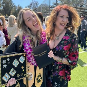 Joely Fisher Instagram - True Harlowe Fisher-Duddy…you are thrilling and smart and good and kind Everyone knows it. From the moment you arrived you sparkled. You persevered through the obstacle of beginning high school in lockdown. Remember that?? You are truly a beauty inside and out. The world is your dozen on a half shell. So proud… love, Mama  #true #graduate #graduation #classof2024 #ucsb #diploma #capandgown #pompandcircumstance #congratulations #proudmama #fisher-duddyvibes #love #family #highschool #collegebound #prom