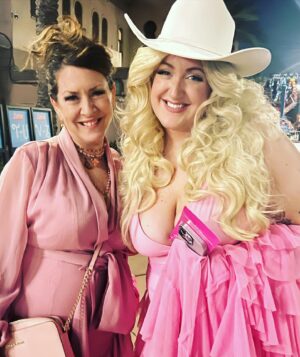 Joely Fisher Instagram - Run don’t Walk!!! #aboutlastnight In a sea of every shade of pink frocks and TikTok trendies we saw @barbiethemovie Thank you to my beautiful, talented friend @robbiebrenner and her creative team led by @officialgretagerwig . @margotrobbieofficial and @ryan.gossling_official are Barbie and Ken. The movie is delicious!!! #barbie #barbiemovie #premiere #redcarpet #pinkcarpet #openingnight #motherdaughterdate #prettyinpink #cinema #childhooddreamscometrue #hibarbie #ken
