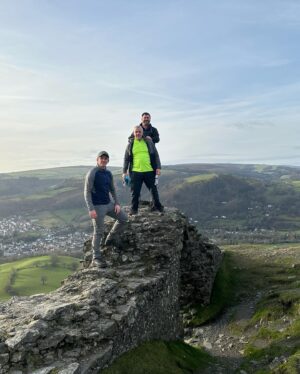 Joey Barton Instagram - Llangollen. 🏴󠁧󠁢󠁷󠁬󠁳󠁿

Lovely little walk, talk and laugh. 

💙👍❤️