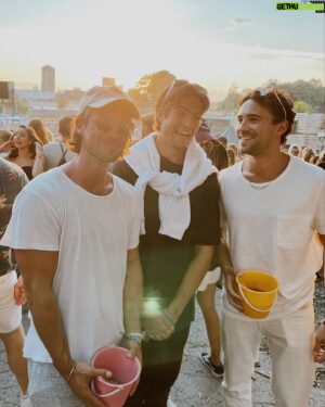 Joey Scarpellino Instagram - ✌🏼☀️✨