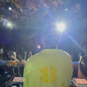 Joezi Zirah Instagram - Thank you @solunatoronto for an unforgettable night ❤️
 I love  Canada 🍁 
Tacks :
1 : Joezi - nocturnal part 2(unreleased)
2 : Joezi & Anorre - Colosseum (unreleased) 
3 : Joezi & Enzo Siffredi - Star nights 
4 : dj merlon & Enoo Napa - tow Zulu in Ibiza 
5 :Slay feat Macco Dinerow - Stimela 
6 : Joezi - Pursuit of happiness (unreleased)
7 : Joezi feat Coco & Pape Diouf - 7 seconds .