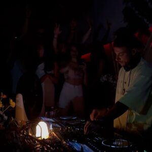 Joezi Zirah Instagram - Thank you @solunatoronto for an unforgettable night ❤️
 I love  Canada 🍁 
Tacks :
1 : Joezi - nocturnal part 2(unreleased)
2 : Joezi & Anorre - Colosseum (unreleased) 
3 : Joezi & Enzo Siffredi - Star nights 
4 : dj merlon & Enoo Napa - tow Zulu in Ibiza 
5 :Slay feat Macco Dinerow - Stimela 
6 : Joezi - Pursuit of happiness (unreleased)
7 : Joezi feat Coco & Pape Diouf - 7 seconds .