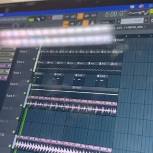 Joezi Zirah Instagram - Mamaia is out in a week!

A high-energy Afrotech track in collaboration with my friend Cesaar

Released on my new label « Up Star », we’re going to do something big ❤️‍🔥
@upstarmusicofficial 

19/01