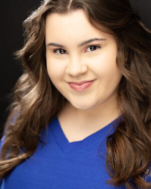 Johanna Colón Instagram - The most amazing headshots done by the one and only @tanyayoungphoto! I always enjoy our little concerts while we’re trying to stay focused 😂😍