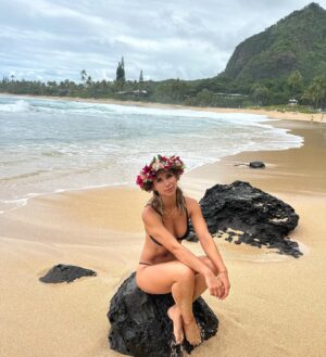 Johanna Restrepo Instagram - 🌺🌺🌺 #hawaii #kauai #paradise #neverforget #dreams #kauailife #kauaihawaii @uapuakauai