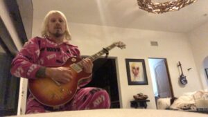 John 5 Instagram - how about a little Kiss