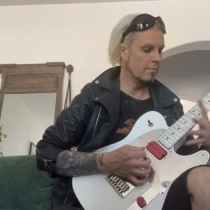 John 5 Instagram - I love playing to YouTube drumbeats for a nice warm-up