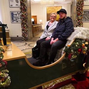 John Bradley Instagram - Last Christmas, I took my mum to London for the first time in her 70 years. We had a lot of fun, as illustrated here. 👆 She really loved it. Doing everything I can to keep her safe in the hope that, when all this is over, I can take her again. Happy Mother’s Day to all the heroic mums. Look after them. #happymothersday #washyourhands #socialdistancing ❤️❤️❤️❤️❤️❤️