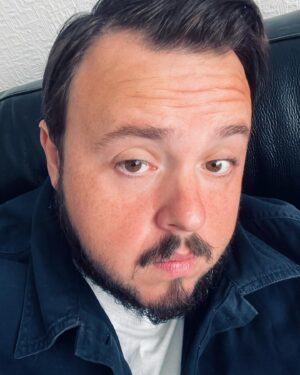 John Bradley Instagram - 34 today. Still smiling. #birthday 🎉