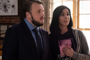 John Bradley Instagram - Fall in love with Marry Me. In cinemas and @peacocktv now. ❤️❤️❤️ @jlo @egt239 @katcoiro @courtneybaxterr  @alexbrown32 @marrymemovie 📸: @barrywetcher/ Universal Pictures