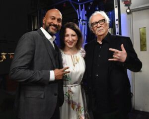 John Carpenter Instagram - TONIGHT: comedy royalty and a master of horror! Don’t miss our conversations with @keeganmichaelkey, @the_elle_key and @johncarpenterofficial @ 11:35/10:35c on @cbstv. ⭐

#Colbert
