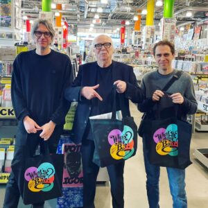 John Carpenter Instagram - Behind the scenes of our "What's In My Bag?" shoot with @johncarpenterofficial, @ludrium & @daniel_davies at Amoeba Hollywood!

👀 Stay tuned for the episode premiering this Monday, May 6th!

John Carpenter, Cody Carpenter & Daniel Davies' new album "Lost Themes IV: Noir" is out now on CD and vinyl via @sacredbones. 
.
.
.
#johncarpenter #codycarpenter #danieldavies #whatsinmybag #sacredbones #lostthemesiv #amoeba #amoebamusic #amoebahollywood