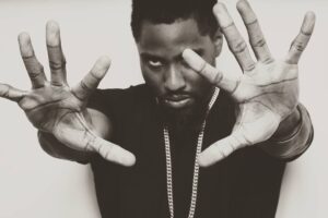 John David Washington Instagram - Grabbing some blessings and pushing the devil away. 📸@dmillzzz