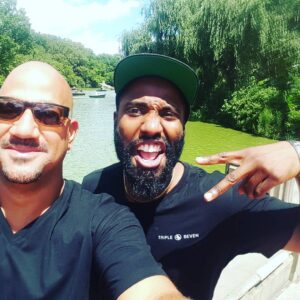 John David Washington Instagram - I totally asked him for a selfie and he was so kind to take it. A true man of the people #menacetosociety #deadpresidents #thedefiantoneshbo #documentary  #hbogo