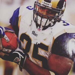 John David Washington Instagram - Preseason 07...God is good. NFL kickoff offically. Shout out to all ball players trying to make a living. All the hard work has or will pay off. #practicesqaud #Dblock