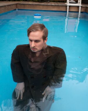 John Early Instagram - Gave my party tips to @interviewmag and did this photoshoot inspired by The Hours. 

Photographed by the great @bradelterman 

Styled by @isabellefields 

Hair: @gregglennonjr 

Makeup and prosthetic nose: @allydoesmakeup

Set design by: @lilsavbigcity

Thank you to @melzy917 and @benbarna and @pkv15 !!!!