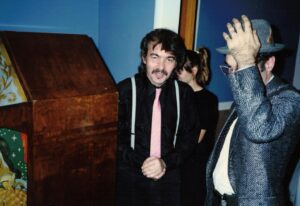 John Prine Instagram - From a party over at John’s in 1988. Leon Redbone had just attempted to fix John’s jukebox by moving a couple of tubes around when we heard a pssst sound and some smoke curled up from inside. That’s when this picture was taken! Don’t know if it ever worked again.

Photo & story from Jim Rooney 

#JohnPrine #LeonRedbone
