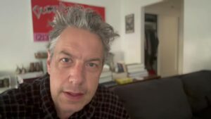 John Ross Bowie Instagram - An important reminder for #dads in PST. #bway #merrily #stereophonic #tonys