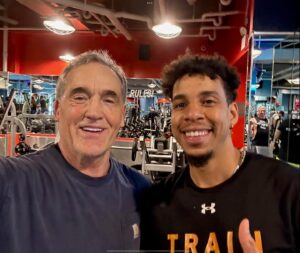 John Wesley Shipp Instagram - Break in #morningsweat w/ trainer Jonathan Rivera Gonzalez @negr0_3510 💪🏼🙌🏼