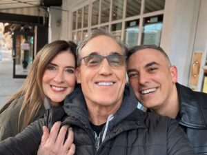 John Wesley Shipp Instagram - Cousin Melanie in #nyc❗️🥳 just the lift I needed @melanie_w_hudson @jcalvarez127 #williamsburgvirginia Always there for each other 🙏🏼♥️