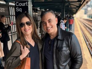 John Wesley Shipp Instagram - Cousin Melanie in #nyc❗️🥳 just the lift I needed @melanie_w_hudson @jcalvarez127 #williamsburgvirginia Always there for each other 🙏🏼♥️