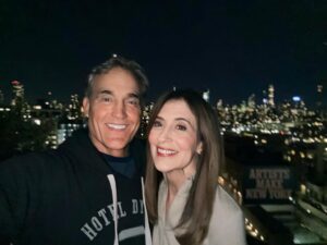 John Wesley Shipp Instagram - Cousin Melanie in #nyc❗️🥳 just the lift I needed @melanie_w_hudson @jcalvarez127 #williamsburgvirginia Always there for each other 🙏🏼♥️