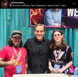 John Wesley Shipp Instagram - Day 2 🙏🏼♥️ Final day tomorrow! 👉🏼 My Panel at 12:15 (Super Stage) Let’s talk all things #theflash #dawsonscreek #teenwolf etc #superheroesandpsychopaths -we’ve play em all! @johnscotbarrowman @barbaraburket ⚡️☄️🐺🛶🍦👀😉