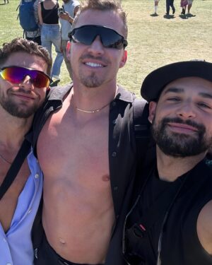 Johnny Sibilly Instagram - 💕🎡☀️