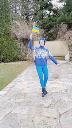 Johnny Weir Instagram - 21.1.2023 Ukraine is a very special place to me and has been important to me and making my dreams come true my whole life. Post a sunflower tomorrow on the Day of Unity to show your support for Ukraine and let me know how ukraine has touched you! 🇺🇦 🌻 @unify_ukraine 

#unifyukraine #sponsored #standwithukraine #ukraine