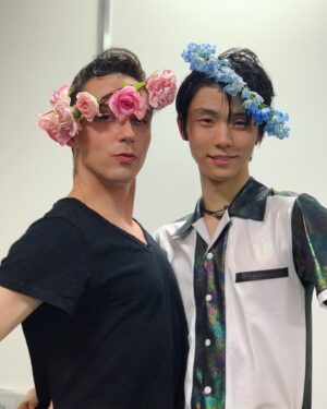 Johnny Weir Instagram - 19.7.2022 Congratulations on a wonderful competitive career Yuzu-kun. You’ve inspired so many around the world with your spirit, talent and determination, myself included. I wish you a happy, healthy & fulfilling retirement from competitive skating and I can’t wait to perform by your side as a pro. #yuzuruhanyu