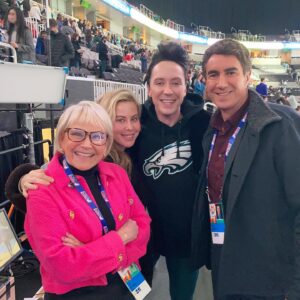 Johnny Weir Instagram - 25.3.2023 That’s a wrap on the skating season! Thank you to my incredible family at NBC, to all the skaters, their teams and families for creating glorious memories that will last a lifetime and to all of you, who supported us and the athletes in the arenas and from home! I love this sport so much and it’s my great honor to be invited into your living rooms to bring you the best show in the world. 🤍
#figureskating #tv #family #team