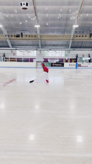 Johnny Weir Instagram - 25.12.2022 🎁 While I’d love to have gifted each of you with diamonds, this homemade gift will have to do. Here is my ‘Creep’ as sung by @kimnicky. Happy Holidays! #creep #figureskating #present #holiday #merrychristmas #happyhanukkah #performance #skirt