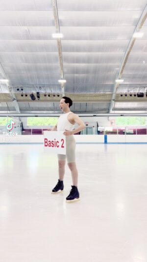 Johnny Weir Instagram - 10.July.2022 So there I was, judging myself, minding my own business…🍑 
#recenthistoricalfootage #bruh #figureskating