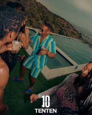 Joivan Wade Instagram - @tentenevents Enjoyment. 🥂#TenTen

📸: @debraorols