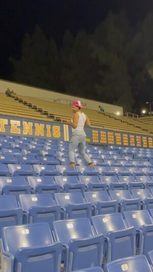 Jojo Guadz Instagram - Me at any sporting event scouting for MVPs