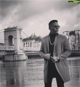 Actor Jon Ali HD Instagram Photos and Wallpapers December 2023
